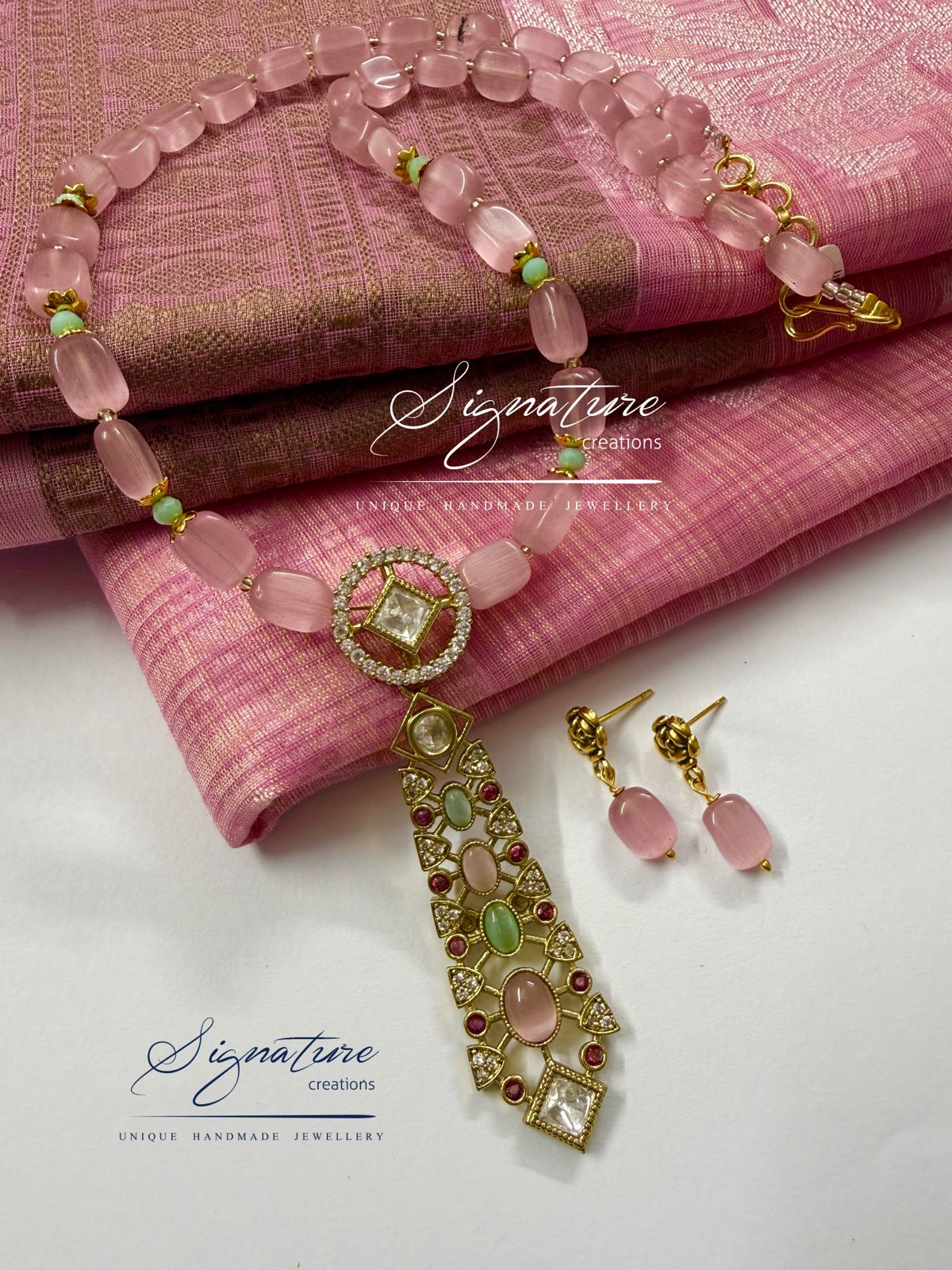 Pink Monalisa Bead Traditional Pendant Set