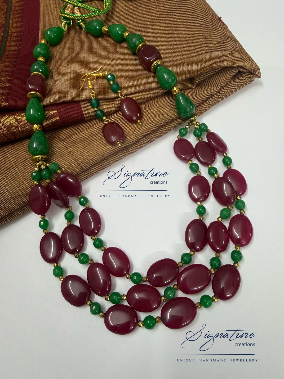 Maroon and Green Agate Three-Layer Set
