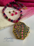 Tanjore Work Agate Set